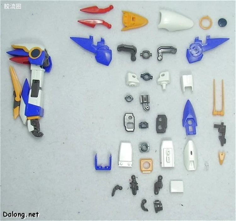 Bandai MG 1/100 XXXG-01W Wing Gundam (Ver.Ka)