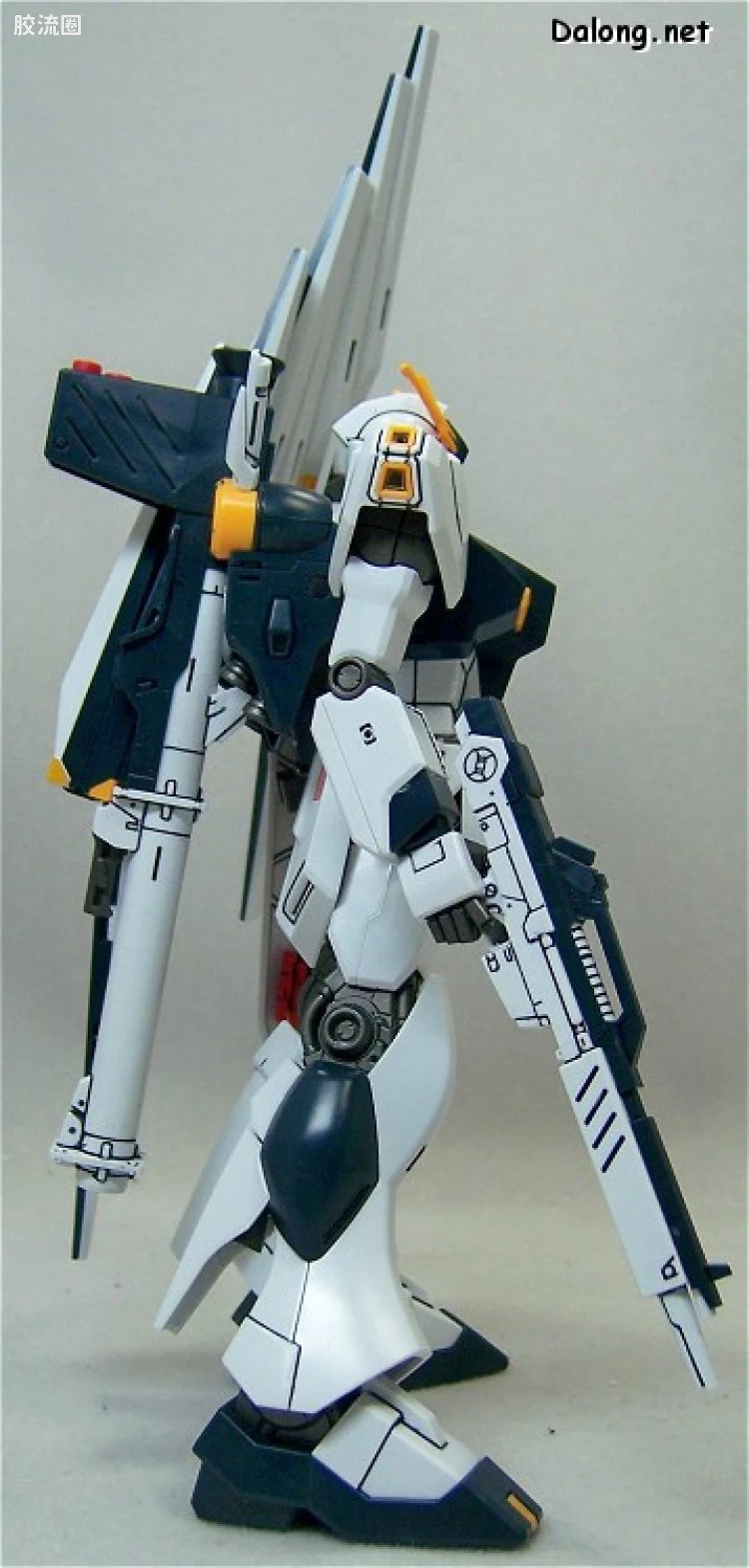 HGUC 1/144 h86 RX-93 ν高达