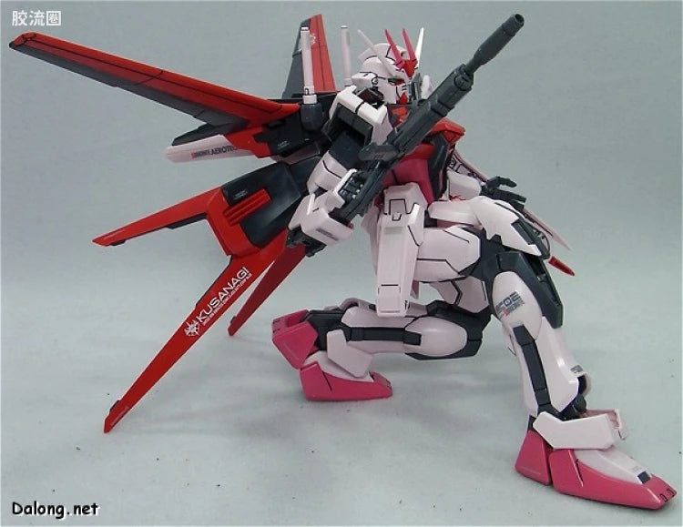 Bandai MG 1/100 MBF-02+AQM/E-X01 Strike Rouge