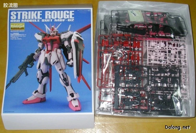 Bandai MG 1/100 MBF-02+AQM/E-X01 Strike Rouge