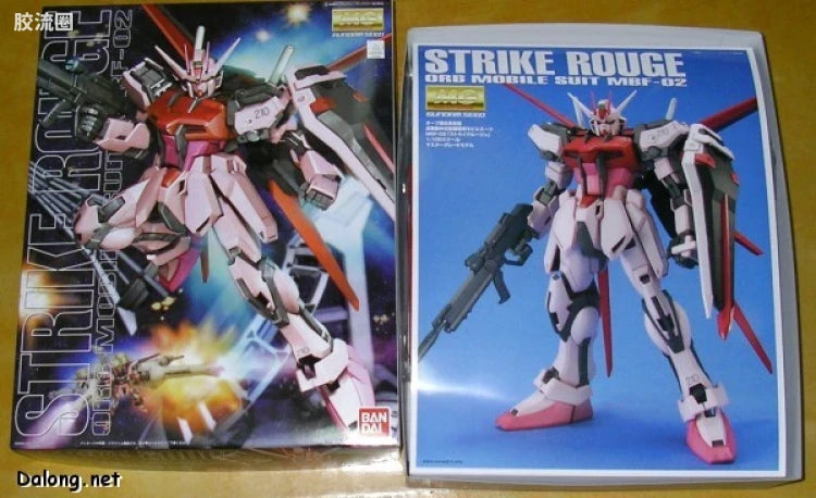 Bandai MG 1/100 MBF-02+AQM/E-X01 Strike Rouge