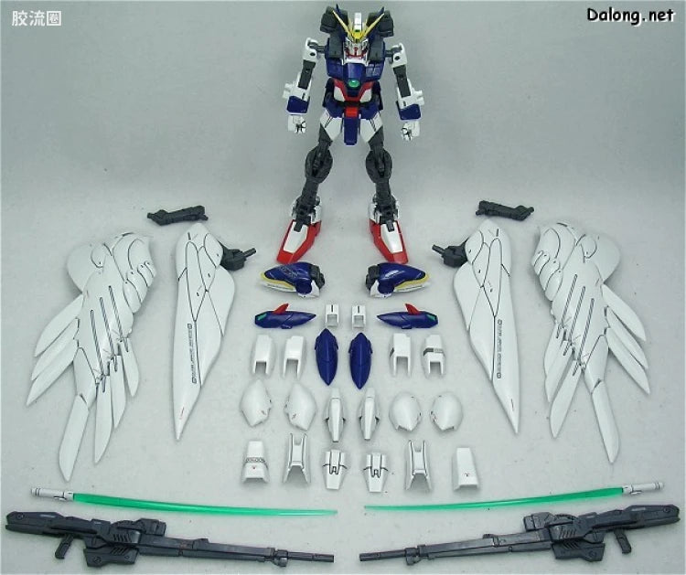 Bandai MG 1/100 XXXG-00W0 Wing Gundam Zero EW