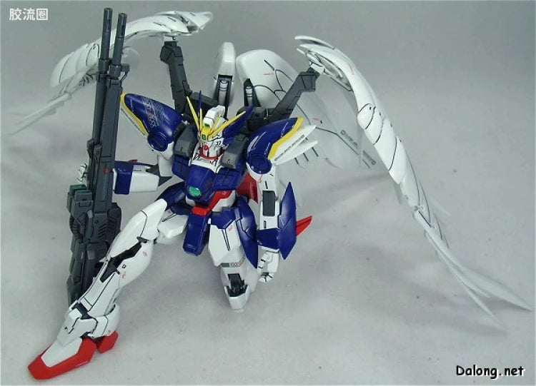 Bandai MG 1/100 XXXG-00W0 Wing Gundam Zero EW