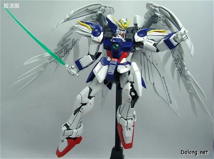 Bandai MG 1/100 XXXG-00W0 Wing Gundam Zero EW