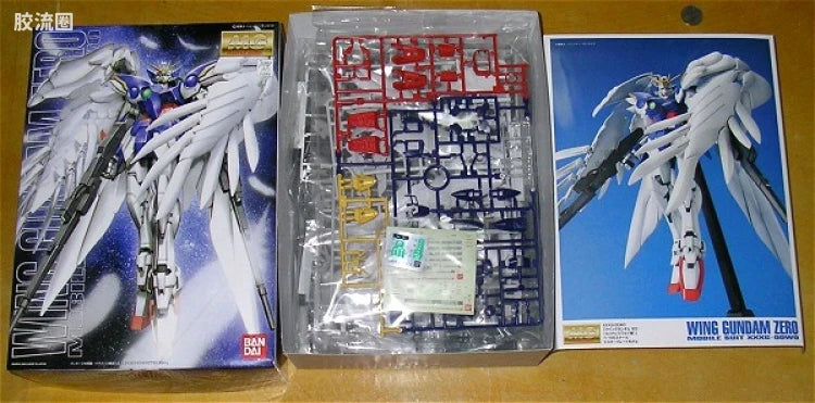 Bandai MG 1/100 XXXG-00W0 Wing Gundam Zero EW