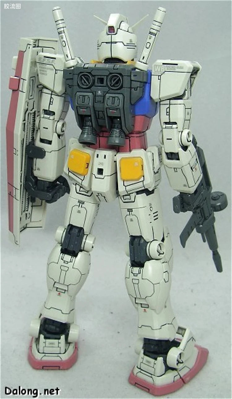Bandai MG 1/100 RX-78-2 Gundam Ver.O.Y.W.0079 (Game Color)