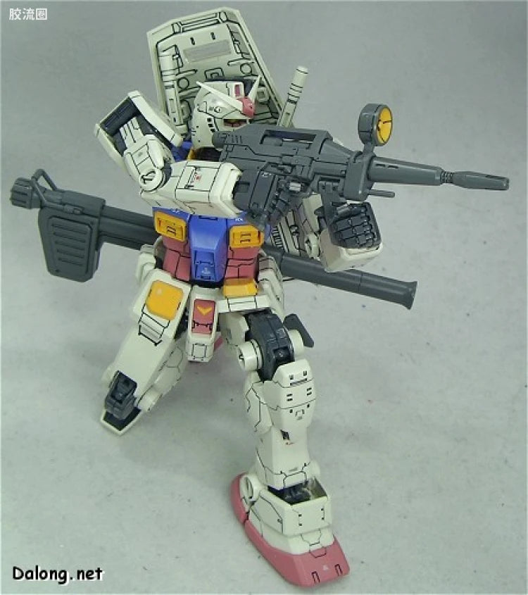 Bandai MG 1/100 RX-78-2 Gundam Ver.O.Y.W.0079 (Game Color)
