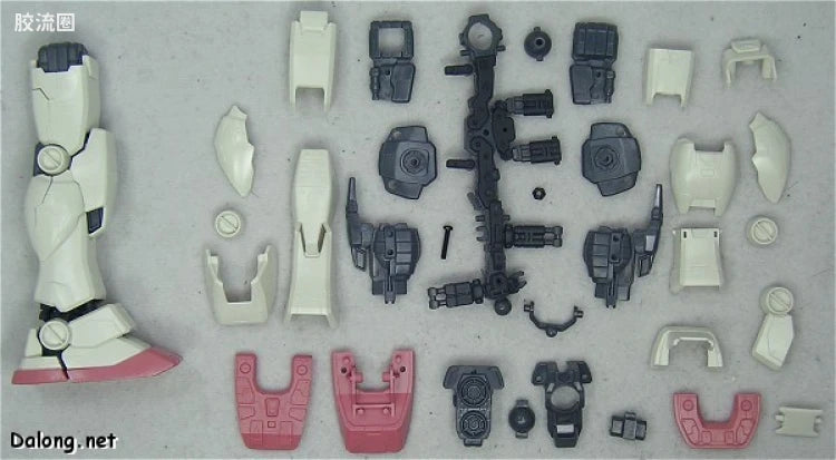Bandai MG 1/100 RX-78-2 Gundam Ver.O.Y.W.0079 (Game Color)