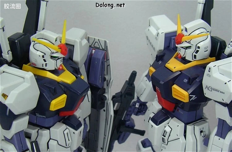 Bandai MG 1/100 RX-178 Gundam Mk-II Ver.2.0 (A.E.U.G.)