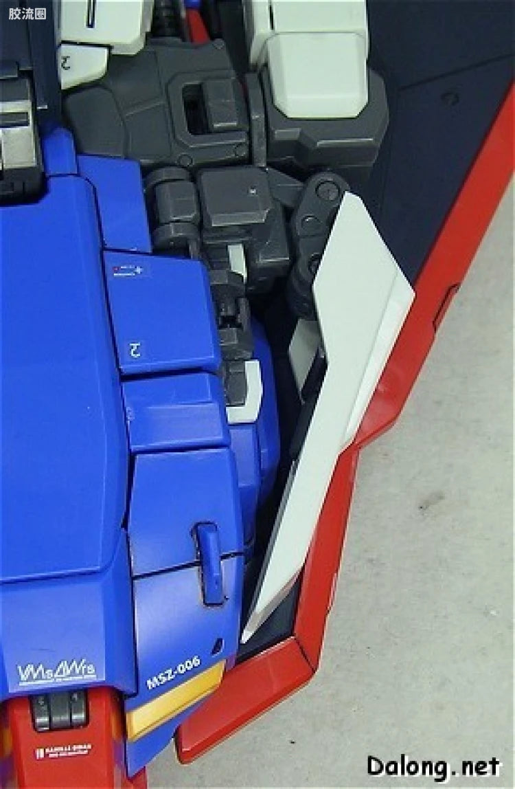 Bandai MG 1/100 MSZ-006 Zeta Gundam Ver.2.0