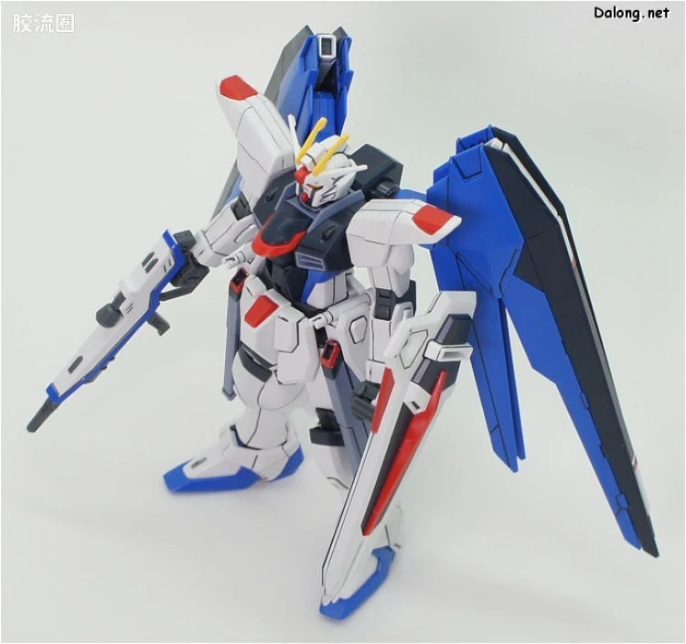 HGUC 1/144 h192 自由高达 (新生版)