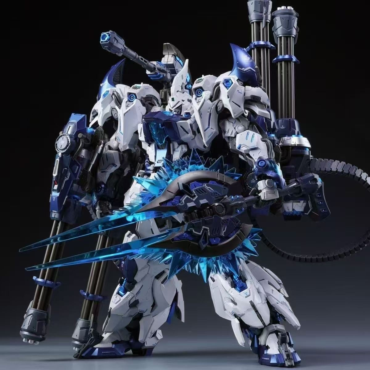 In Era Lizard White Blue Color