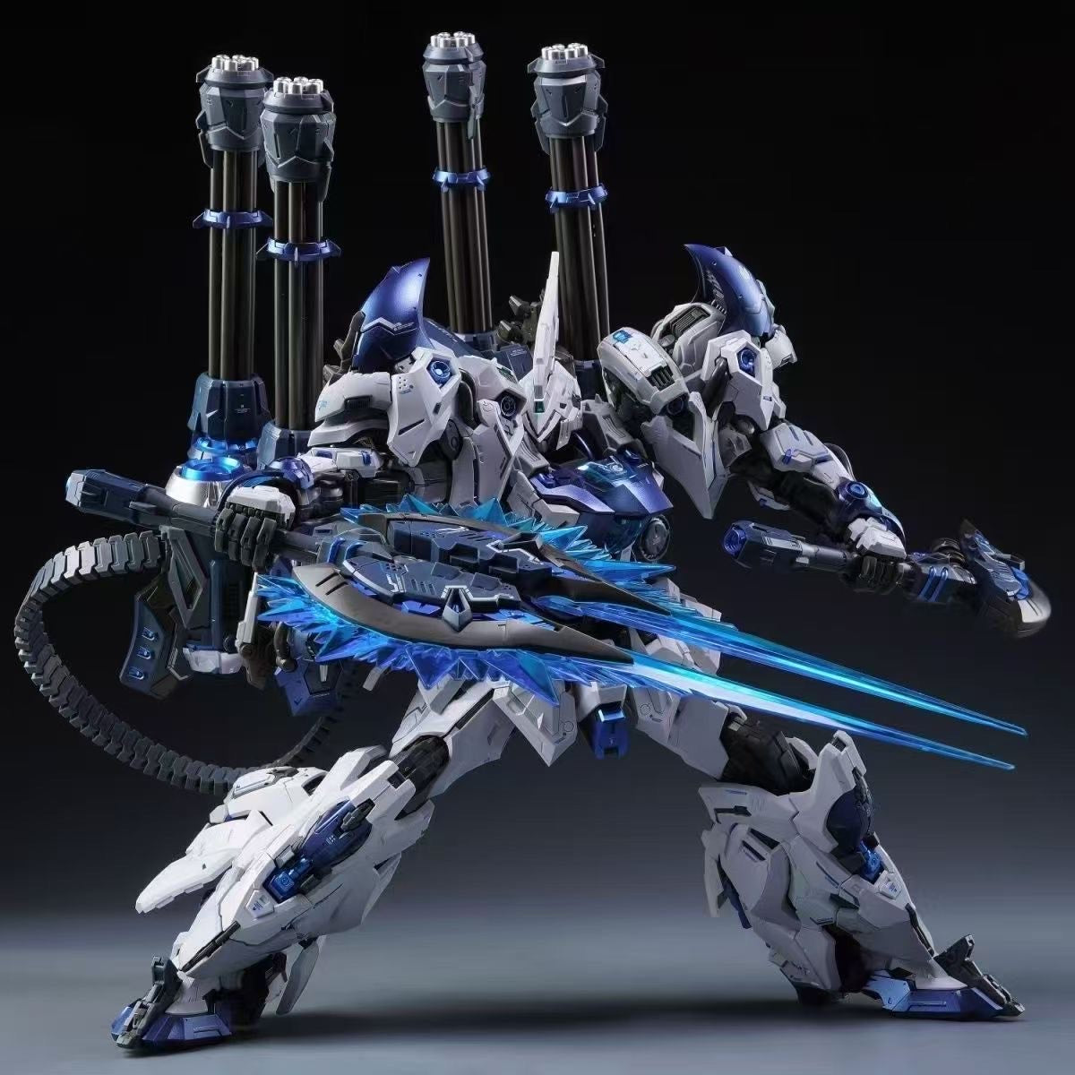 In Era Lizard White Blue Color