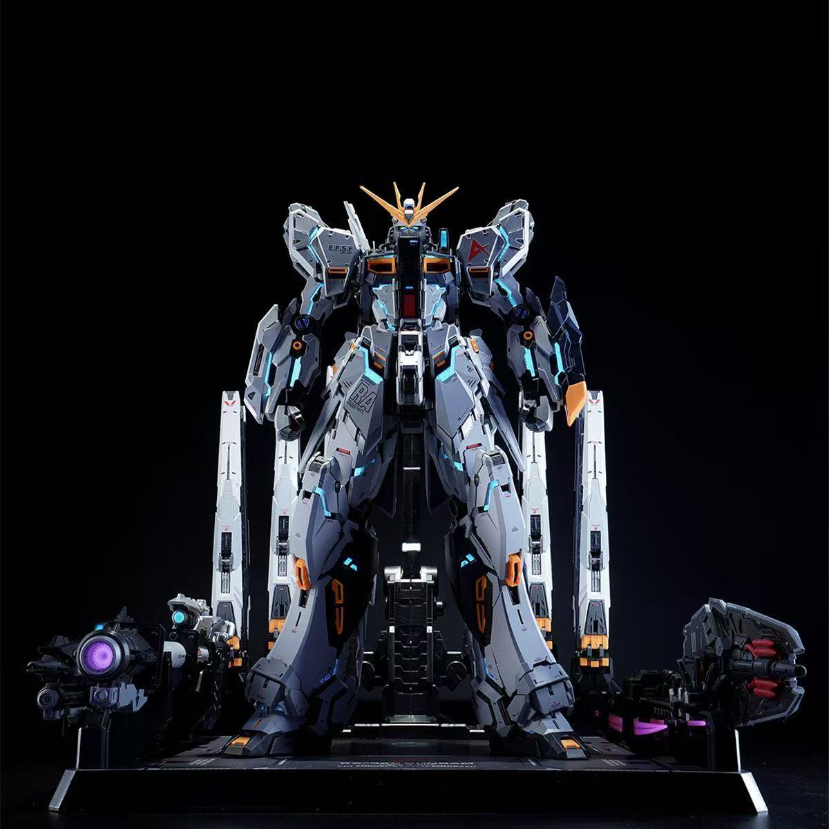 Dragon Tiger 1/100 Nu Gundam Full Set with LED Head