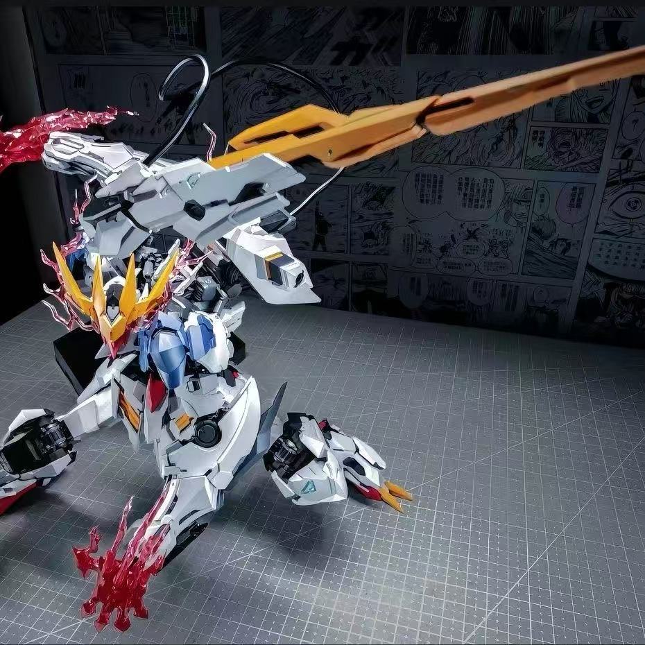 Wolf Tech MG 1/100 Barbatos Wolf King (Repaired Ver.) Model Kit
